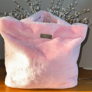 Carolina Herrera Good Girl Pink Blush
Lined Tote Bag in Excellent Condition